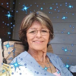 Meet your Posher, Becky